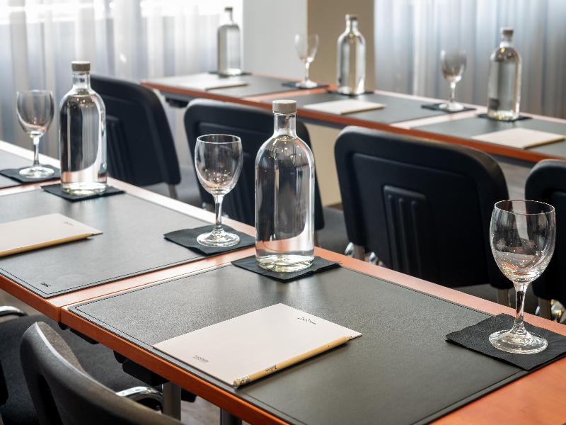 Radisson Blu Hotel Fuerst Leopold image