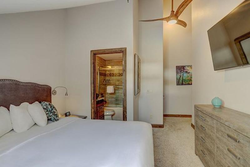River Mountain Lodge, A Vail Resorts Property image