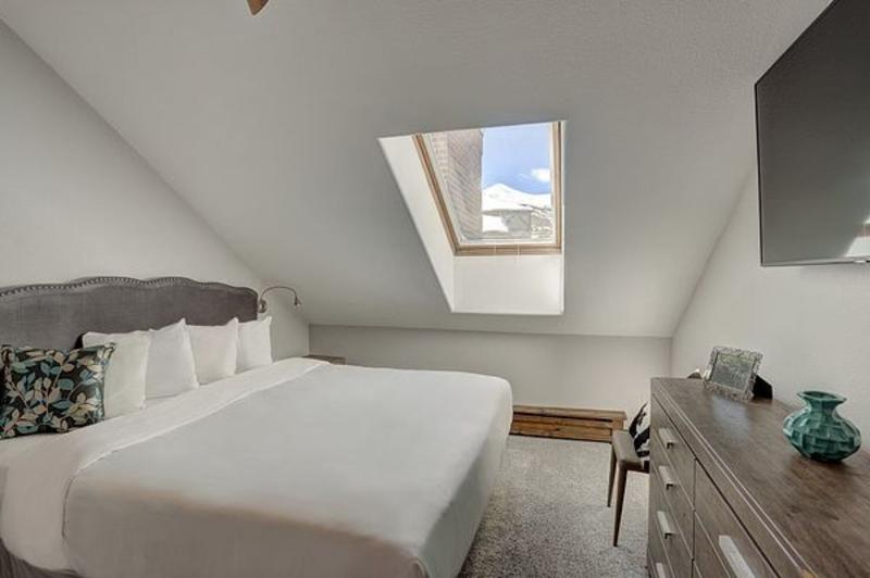 River Mountain Lodge, A Vail Resorts Property image