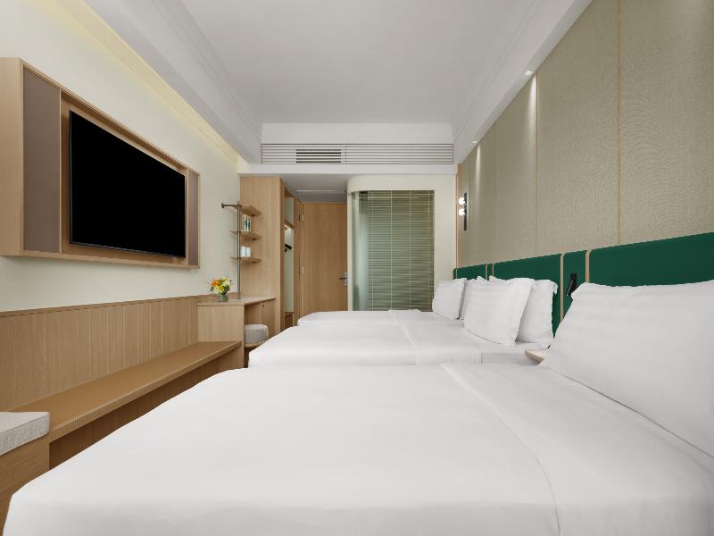 Nina Hotel Island South (Formerly L'hotel Island S image