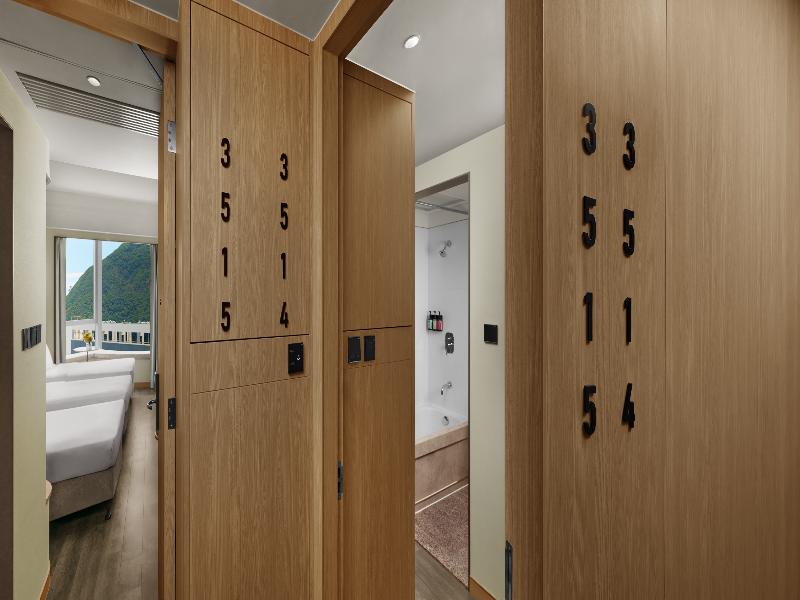 Nina Hotel Island South (Formerly L'hotel Island S image