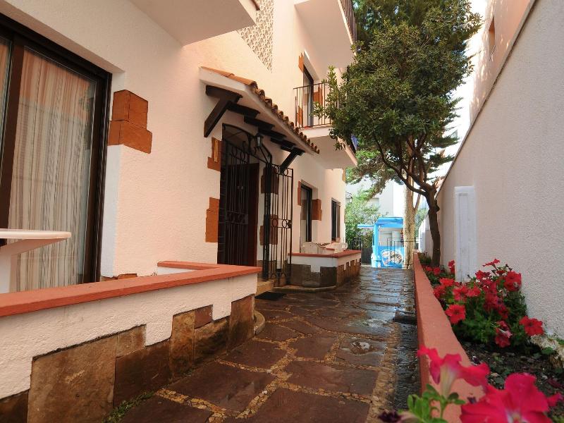 Apartaments AR Caribe image