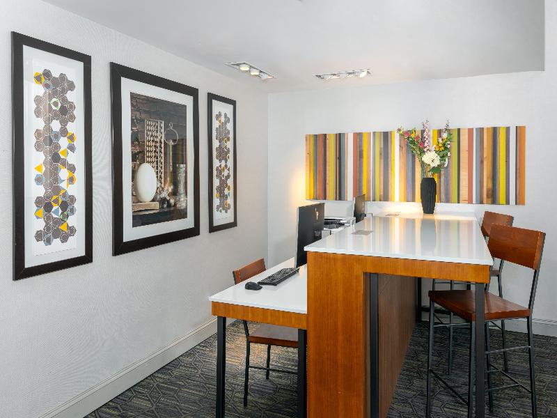 Holiday Inn Express Miami Airport Doral Area image