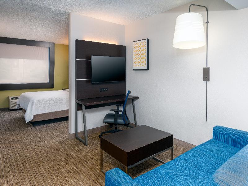 Holiday Inn Express Miami Airport Doral Area image