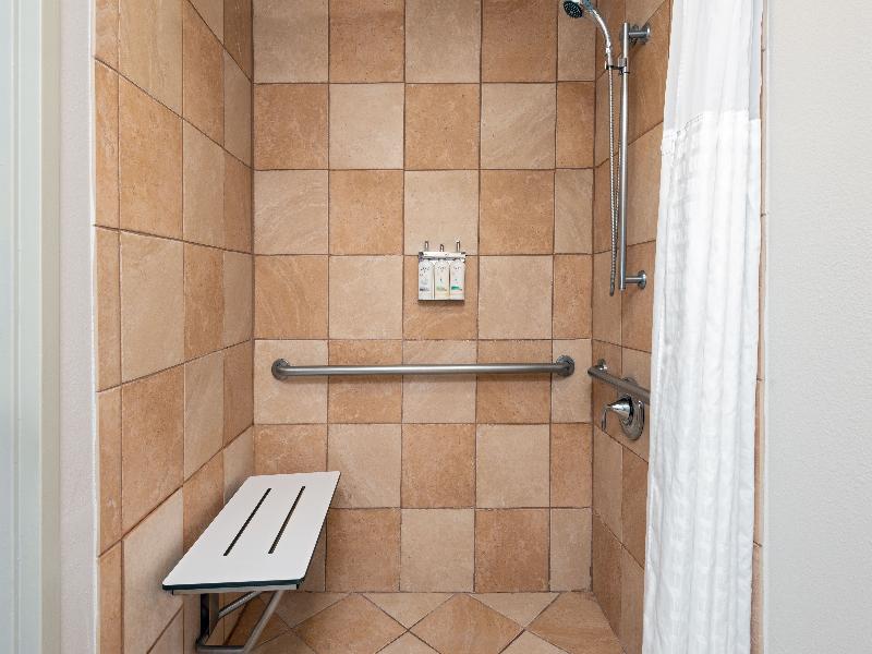 Holiday Inn Express Miami Airport Doral Area image