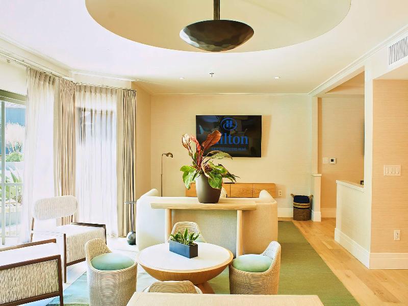 Hilton San Diego/Del Mar image