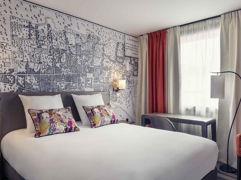 Mercure Paris Eiffel Tower Grenelle Hotel image