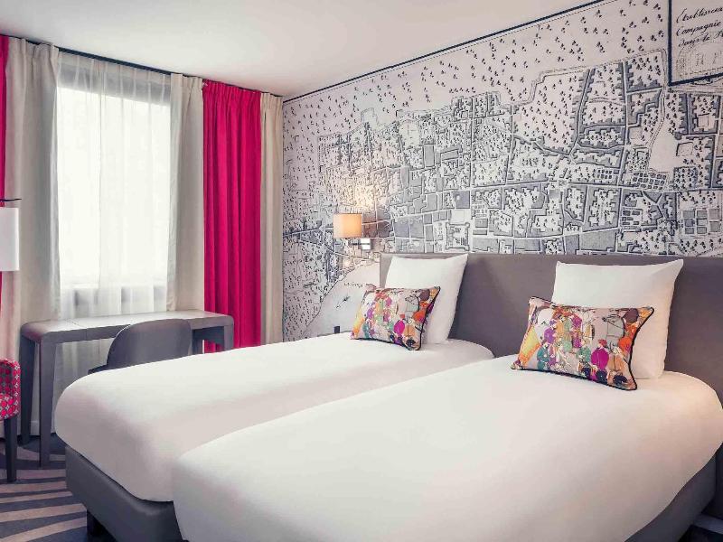 Mercure Paris Eiffel Tower Grenelle Hotel image