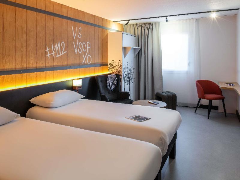 Ibis Styles Cognac image