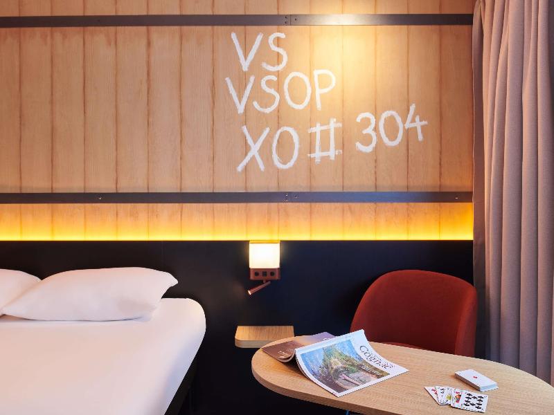 Ibis Styles Cognac image