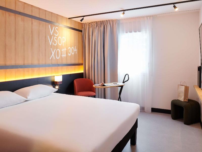 Ibis Styles Cognac image