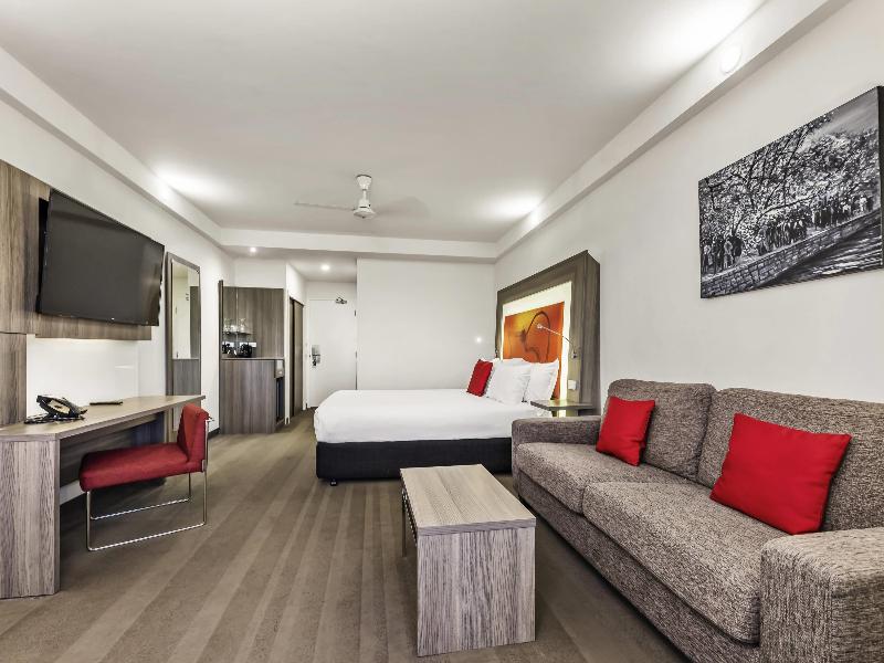 Novotel Darwin Cbd image