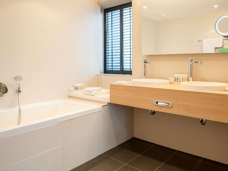 Mercure Amsterdam City Hotel image