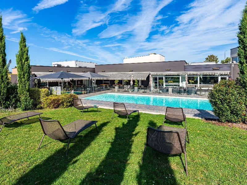 Novotel Reims Tinqueux image
