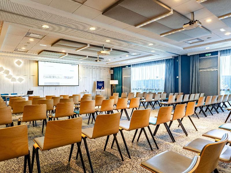Novotel Reims Tinqueux image