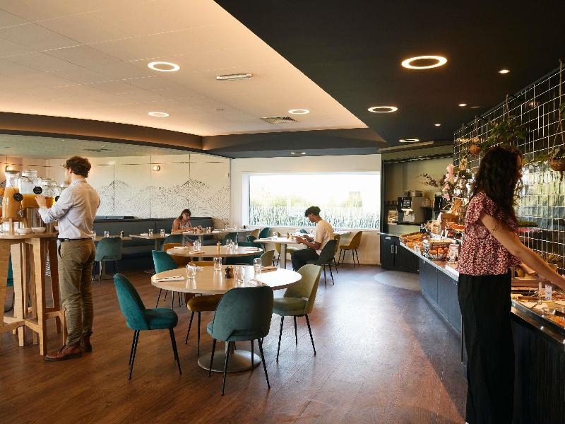 Novotel Reims Tinqueux image