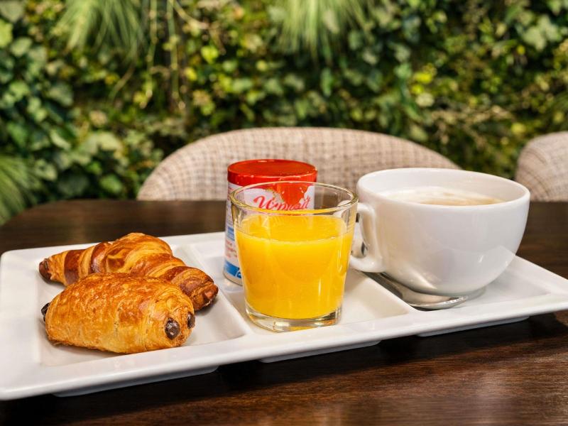 Novotel Reims Tinqueux image