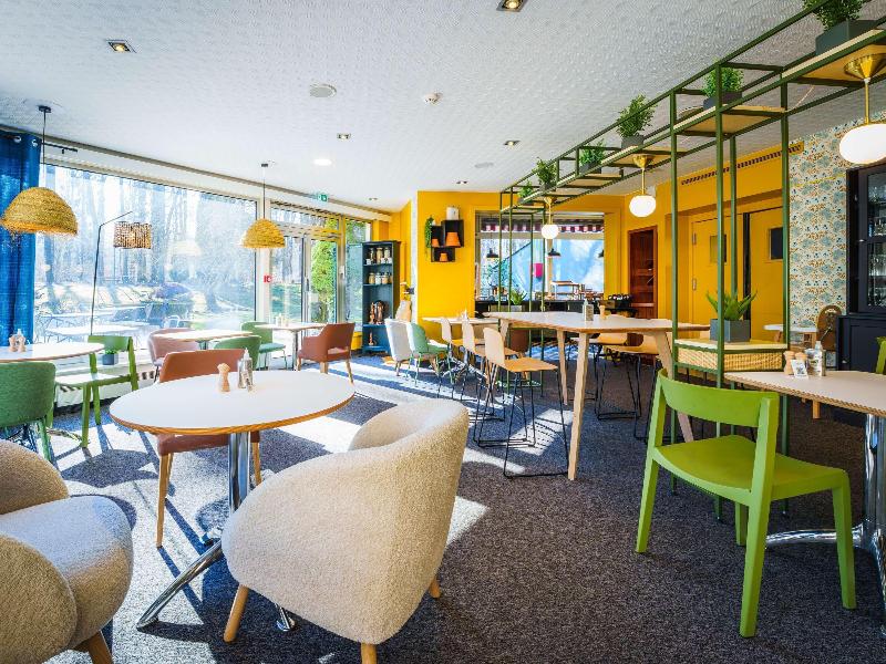 Novotel Saint-Avold image