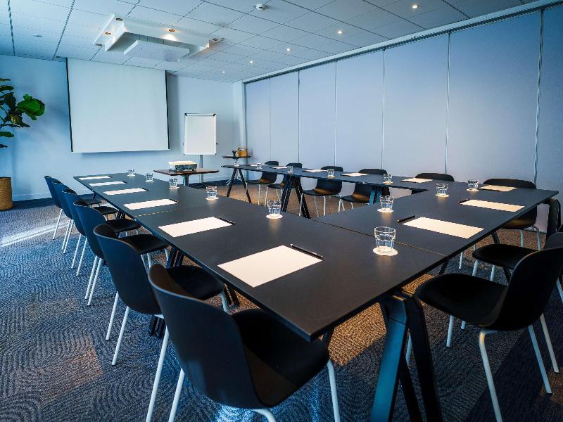 Novotel Saint-Avold image