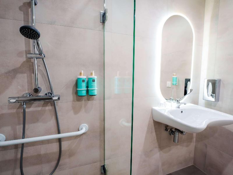 Novotel Saint-Avold image