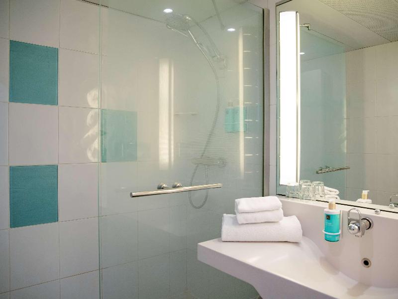Novotel Saint-Avold image