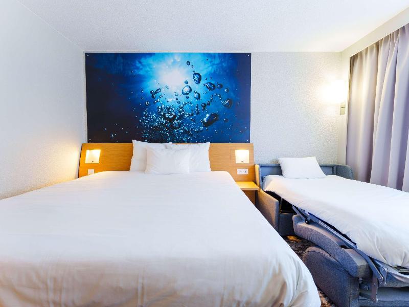 Novotel Saint-Avold image