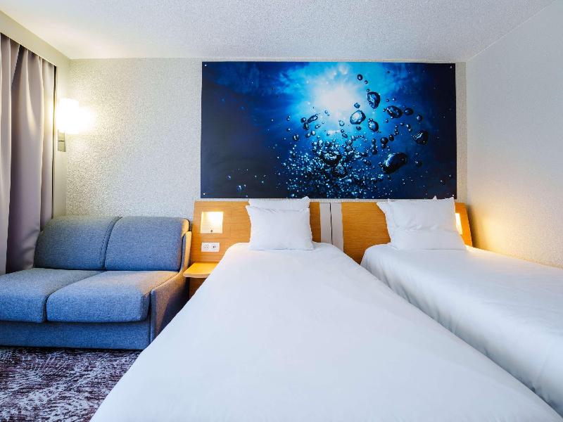 Novotel Saint-Avold image