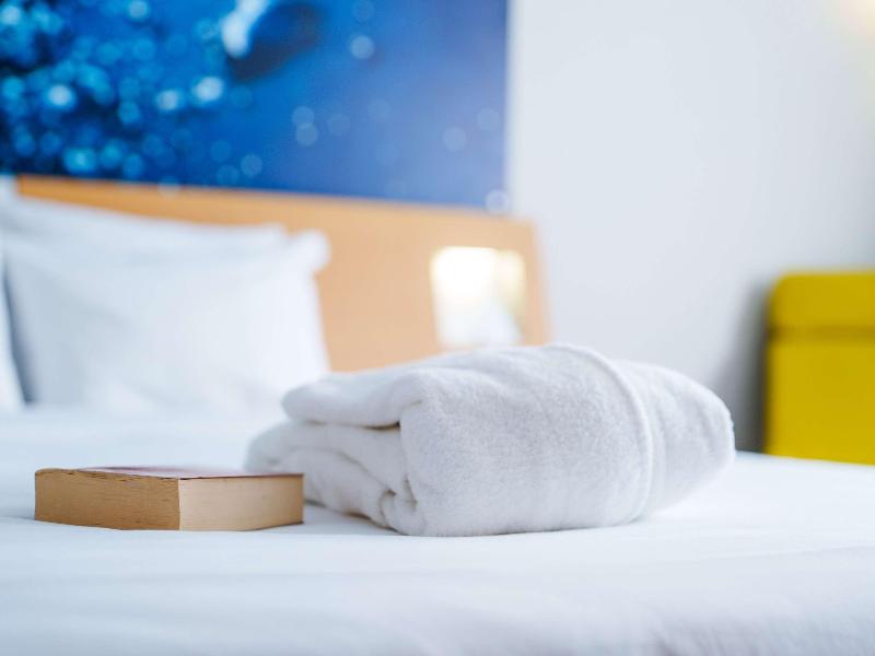 Novotel Saint-Avold image