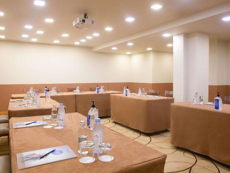 Novotel Cairo El Borg image