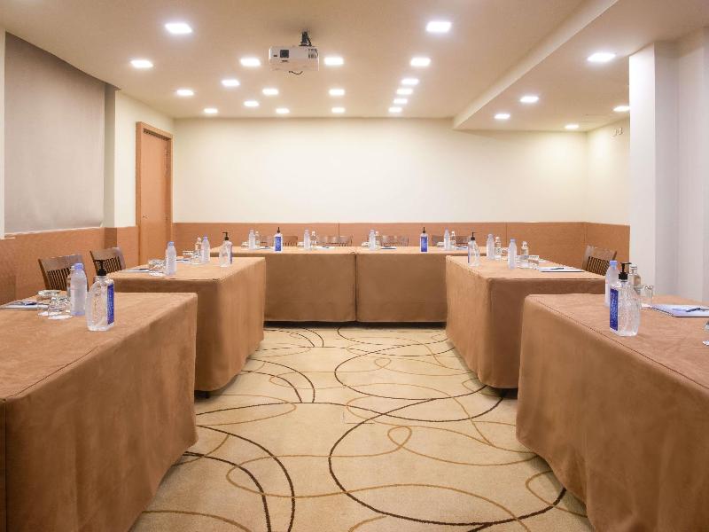 Novotel Cairo El Borg image