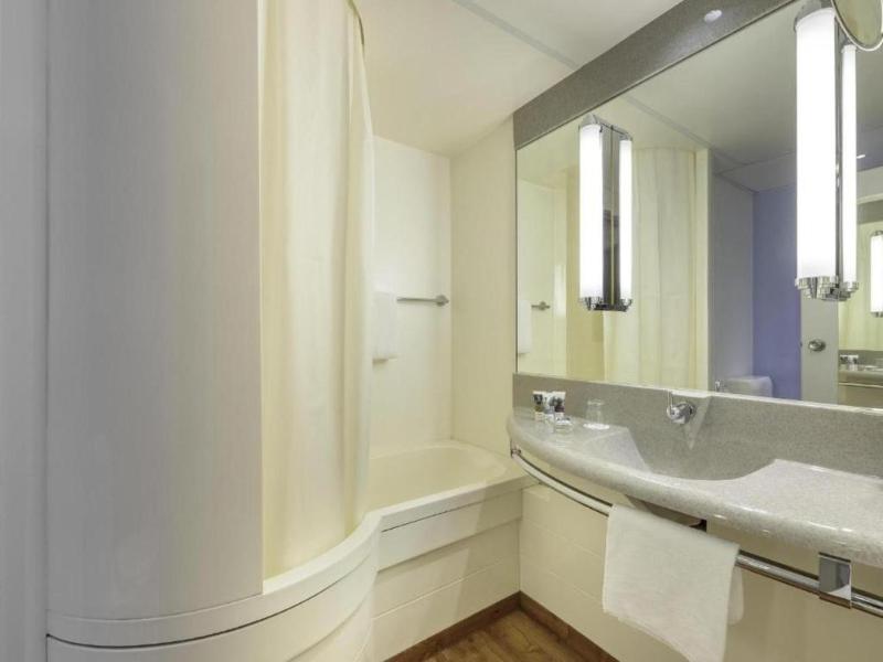 Sunday Hotel Berlin City West image