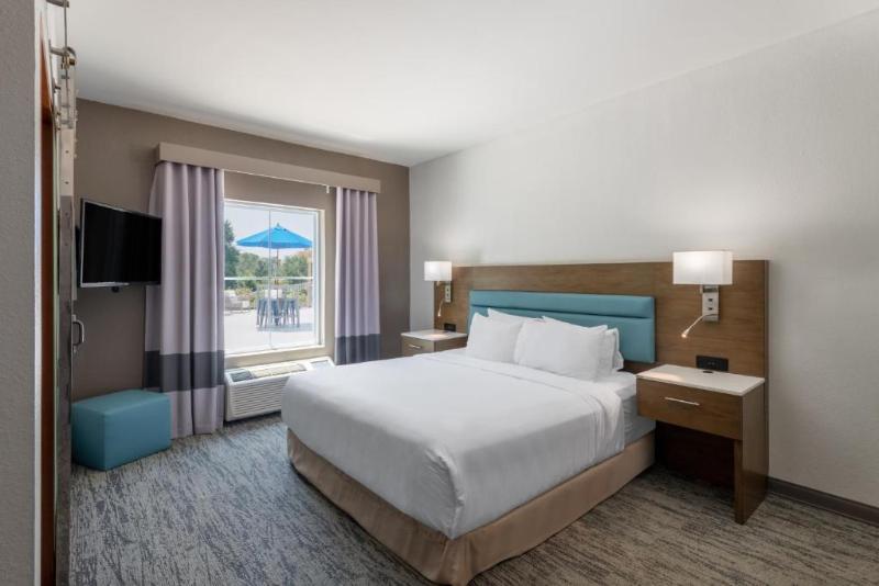 TRYP by Wyndham Tallahassee North I-10 Capital Cir image