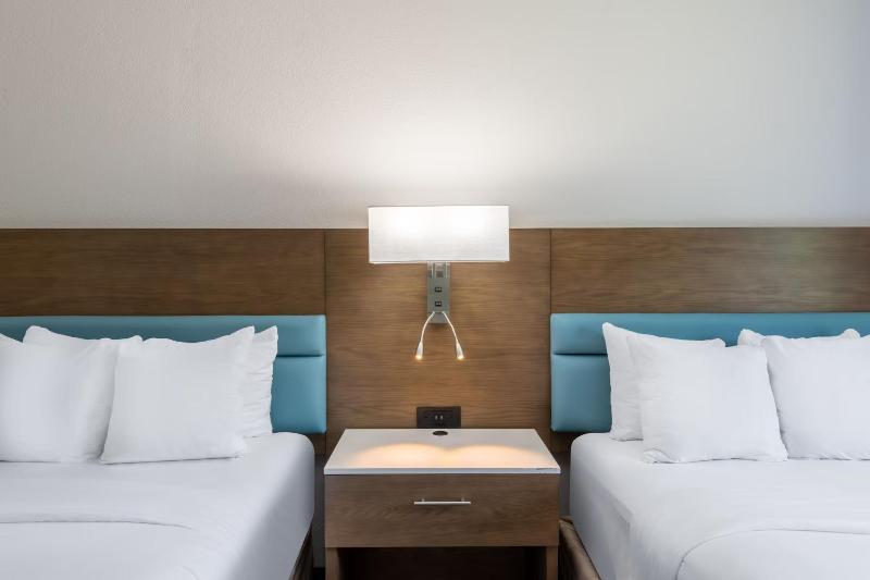 TRYP by Wyndham Tallahassee North I-10 Capital Cir image