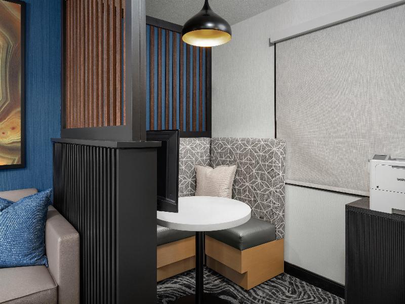 Hampton Inn Butte image