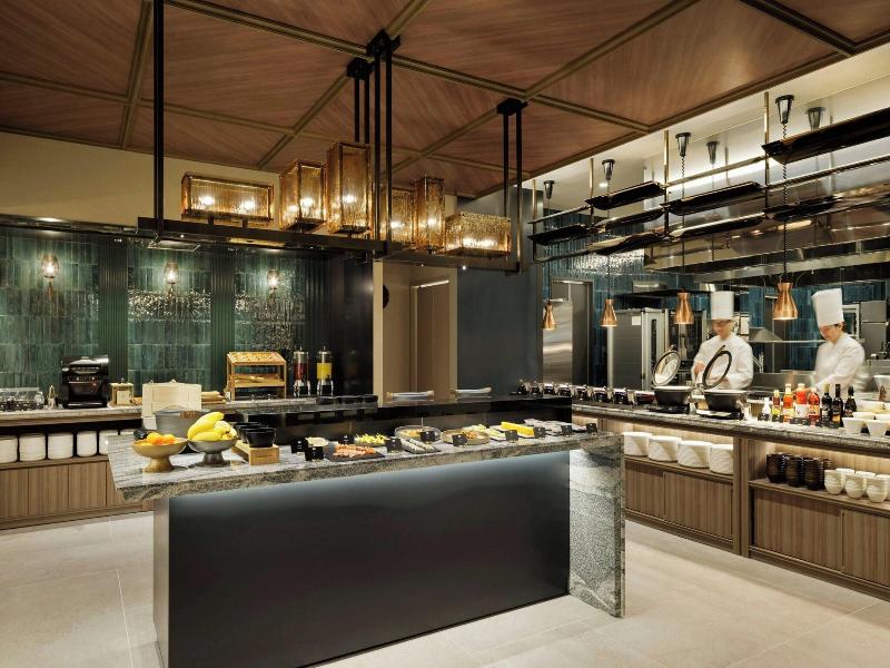 Courtyard Marriott Ginza Tobu Hotel image