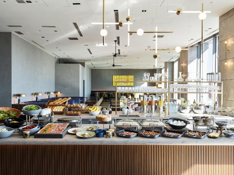 Mitsui Garden Hotel Ginza Premier image