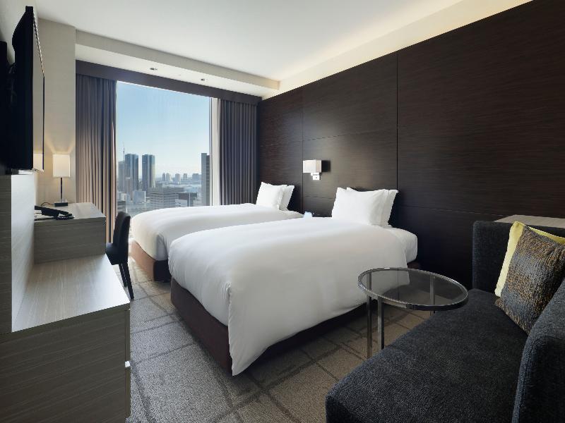 Mitsui Garden Hotel Ginza Premier image