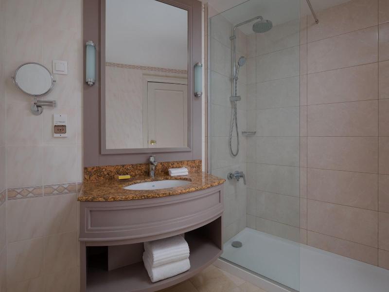 Armenia Marriott Hotel Yerevan image