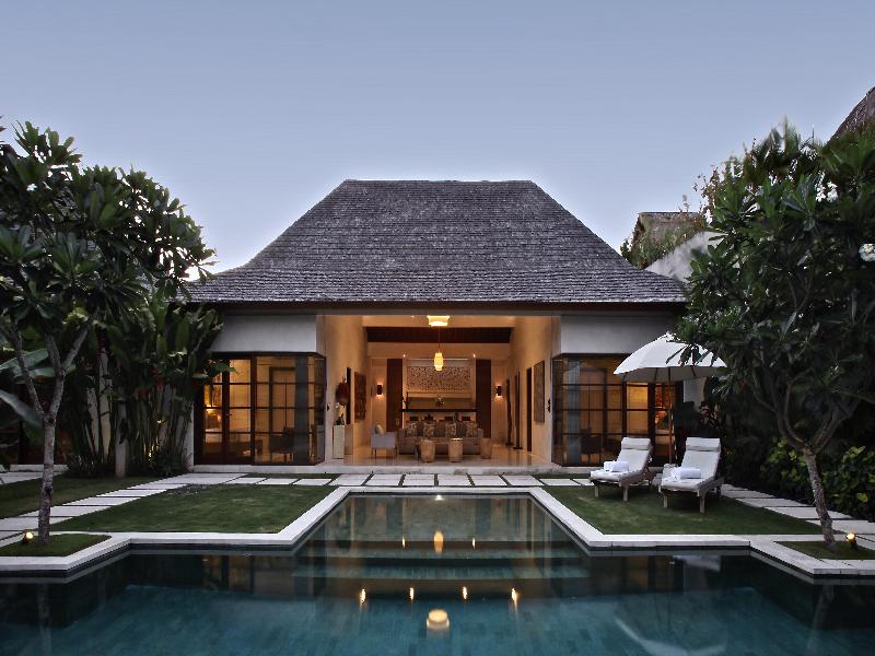 Nyaman Villas image