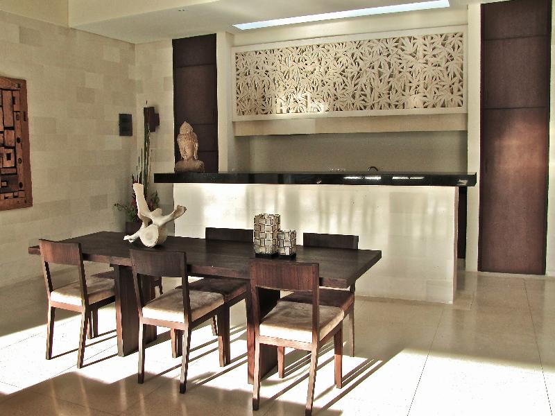 Nyaman Villas image