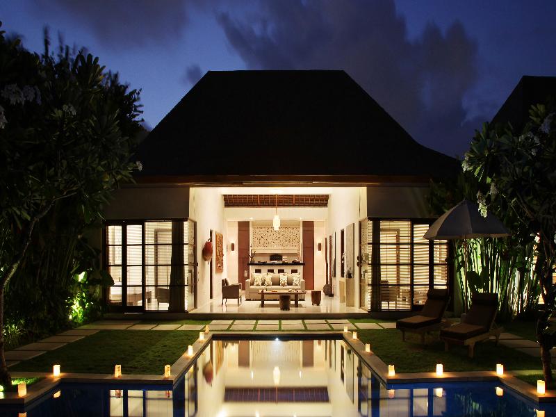 Nyaman Villas image