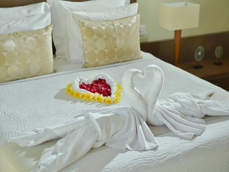 Nyaman Villas image