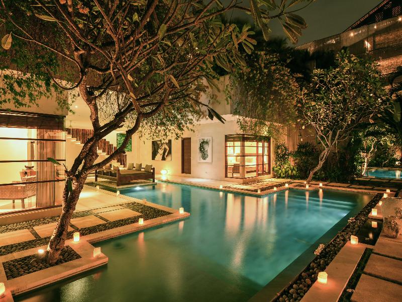 Nyaman Villas image