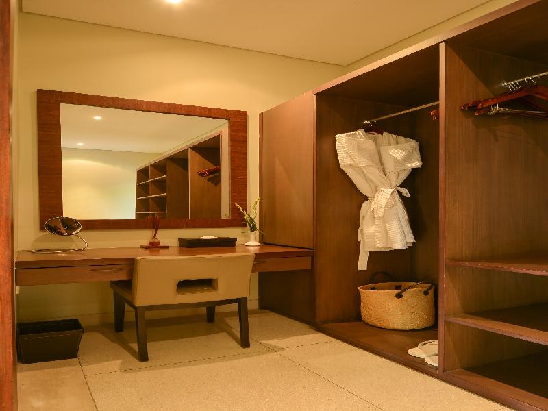 Nyaman Villas image