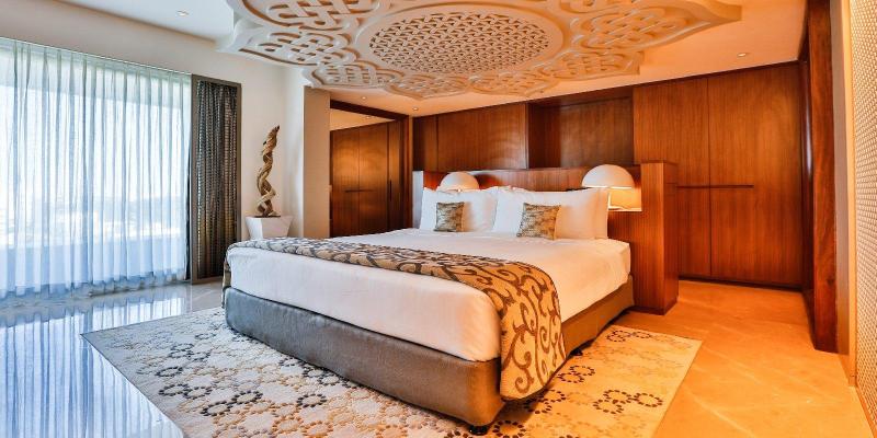 Crowne Plaza Chennai Adyar Park image
