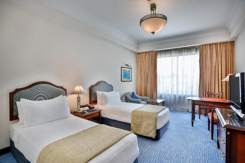 Crowne Plaza Chennai Adyar Park image