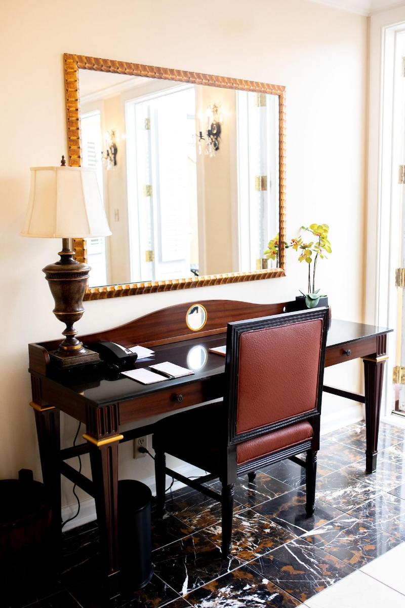 Hotel Mazarin image