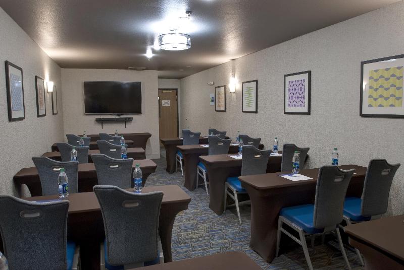 Holiday Inn Express & Suites Coeur D'Alene