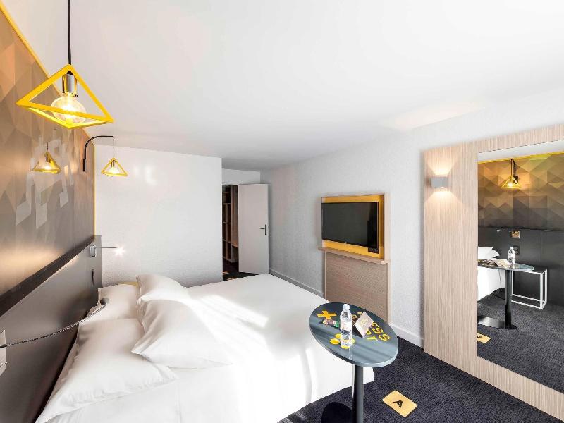 Ibis Styles Poitiers Nord image