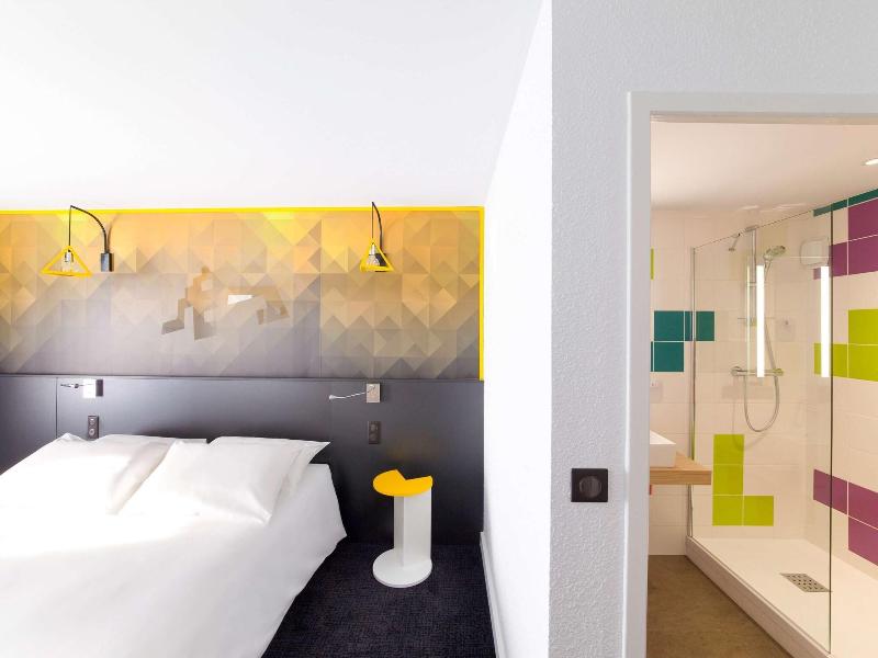 Ibis Styles Poitiers Nord image